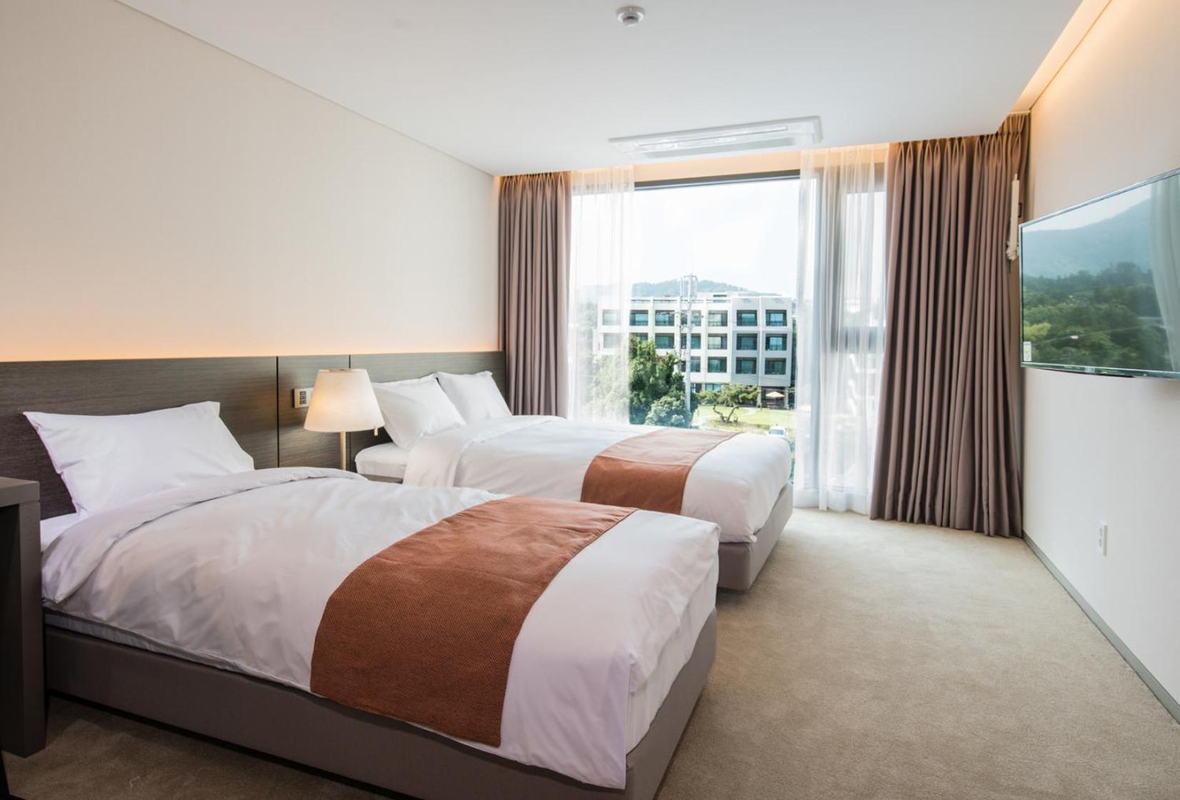 Grand Mer Hotel Seogwipo Ocean Bagian luar foto