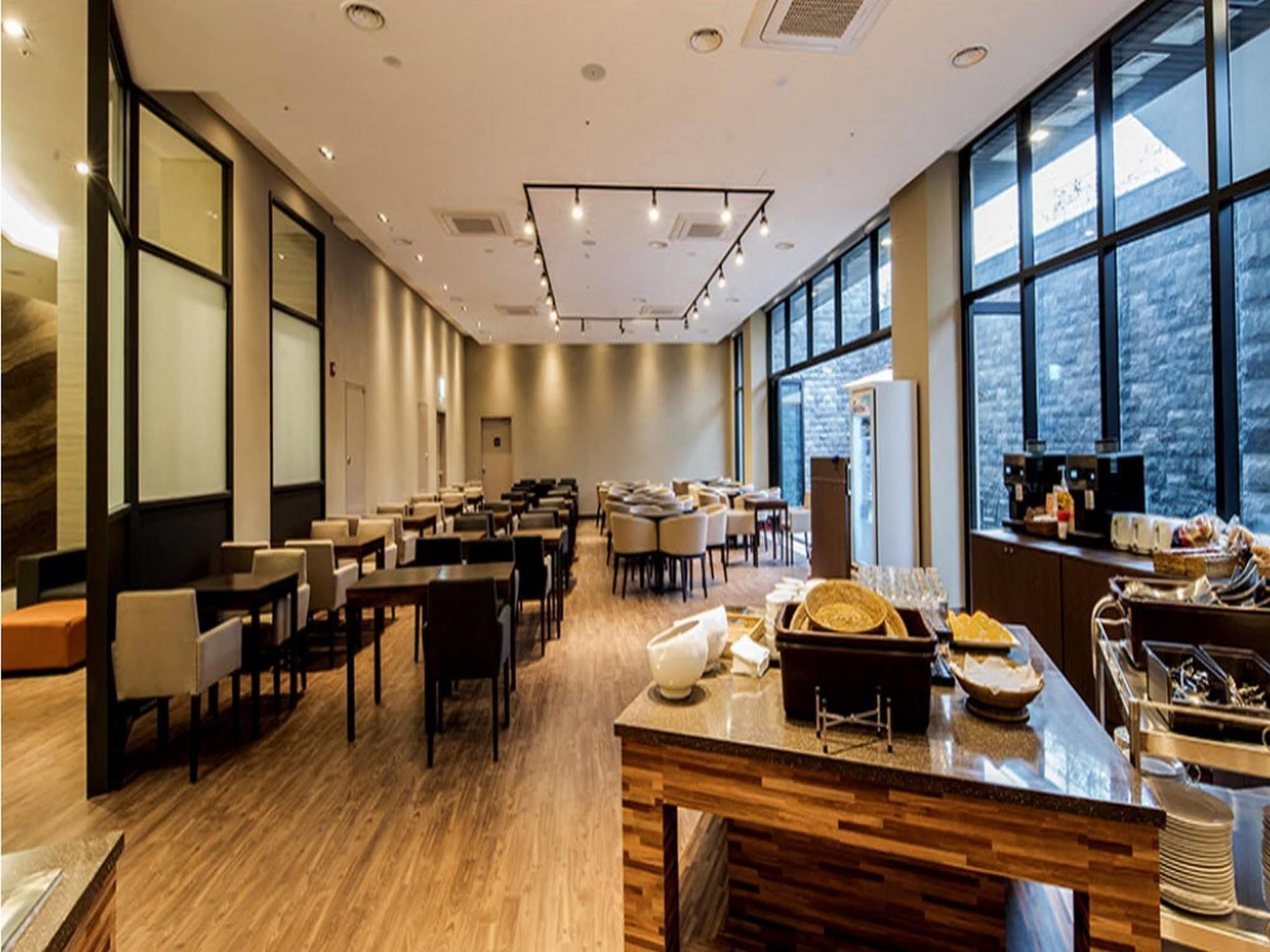 Grand Mer Hotel Seogwipo Ocean Bagian luar foto